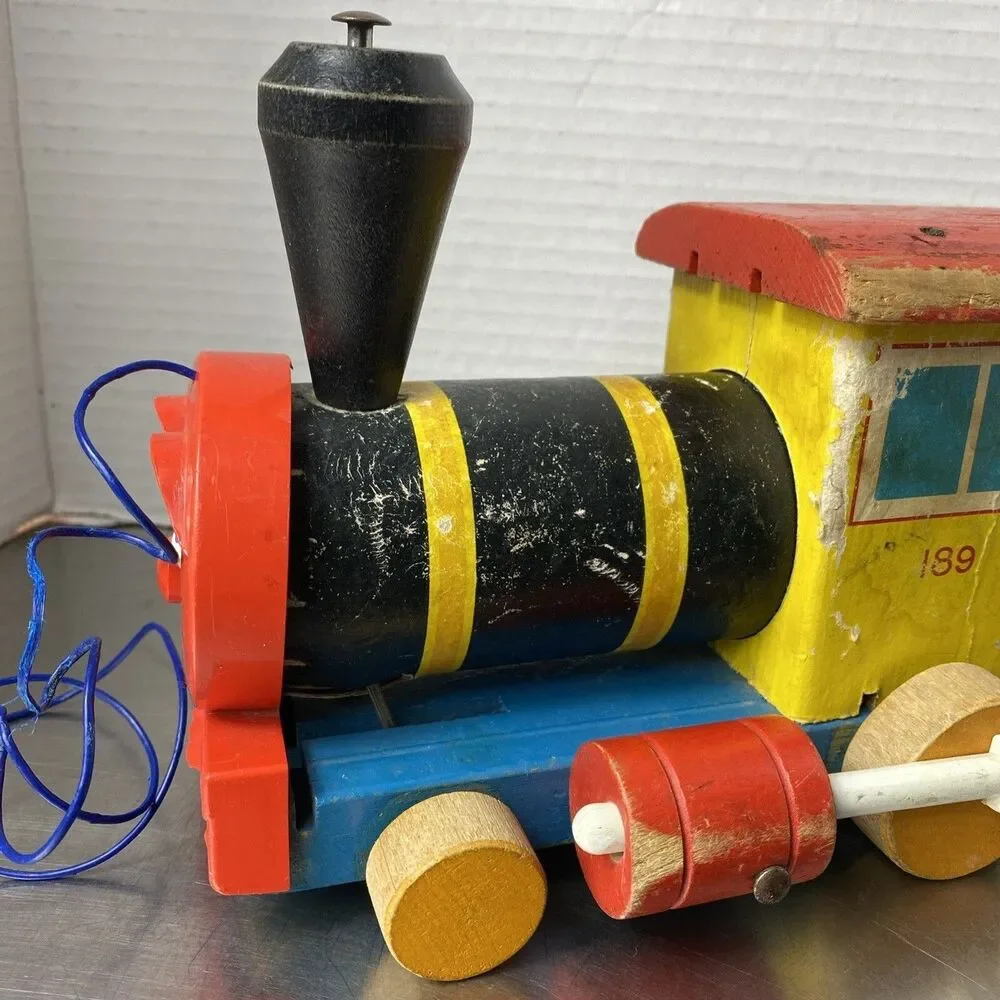 Vintage 1958 Fisher Price Looky Chug Train 189 Wood Pull Toy Wooden Nursery